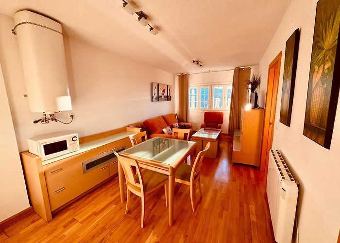 Daire Arttyfal Con Wifi Y Parking By Surynieve *